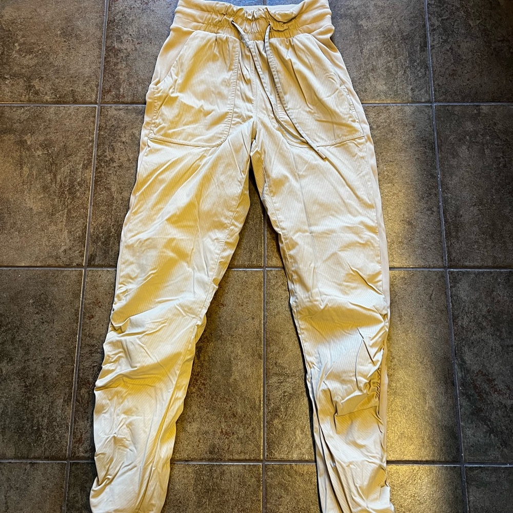 Lululemon Dance Studio Lined Joggers